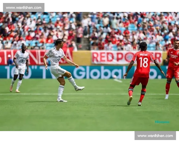 孔帕尼亲赴迈阿密观战本菲卡博卡,世俱杯战术侦察